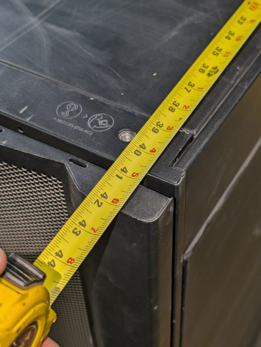 APC 24U Server Rack with UPS and Batteries READ  -