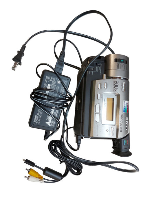 SONYHandycam CCD-TR517 Video 8 XR - Video Camera Recorder