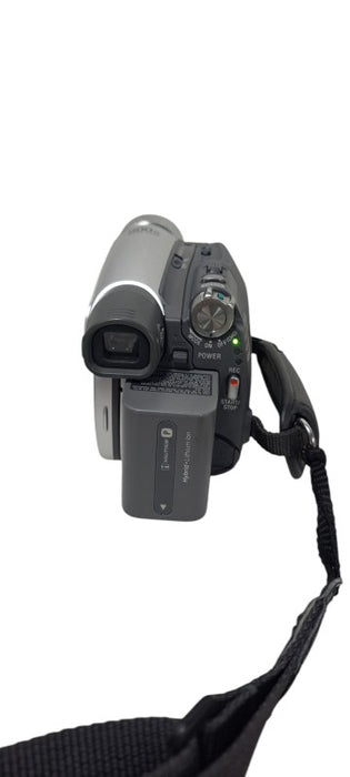 Sony Handycam DCR-HC46 Mini DV Camcorder