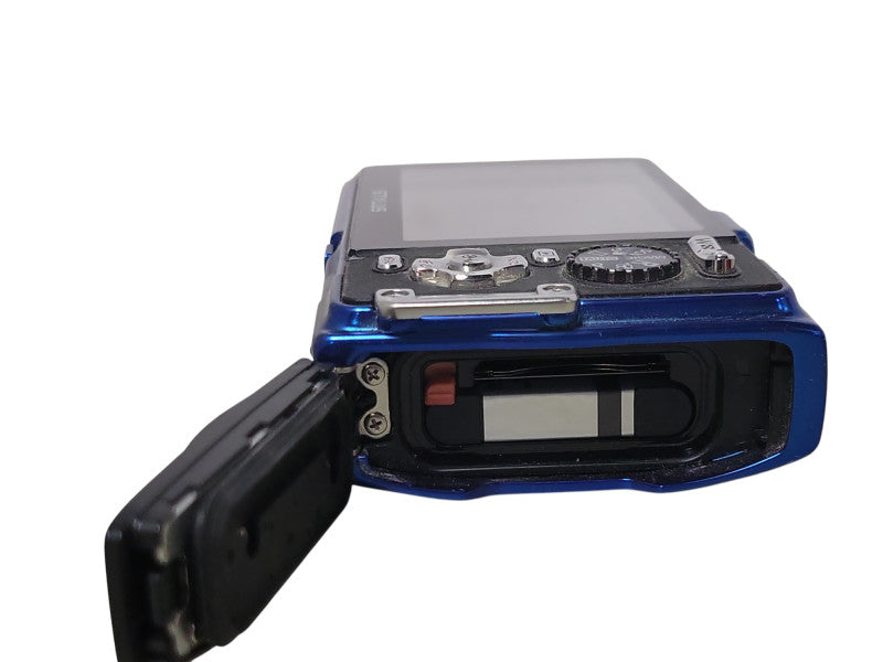 Olympus Stylus Tough TG-830 Digital Camera, No SD Card, READ _