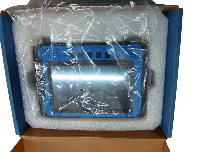 New UBIQCONN MT7000 7" All in One Rugged In Vehicle Terminal 4GB
