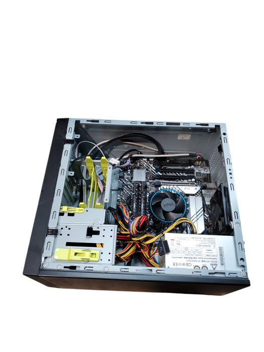 Custom PC ASUS PRIME B660M-A i5 -12400@ 4.0GHz 32GB RAM NO-HDD/SSD