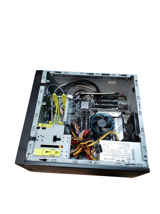 Custom PC ASUS PRIME B660M-A i5 -12400@ 4.0GHz 32GB RAM NO-HDD/SSD