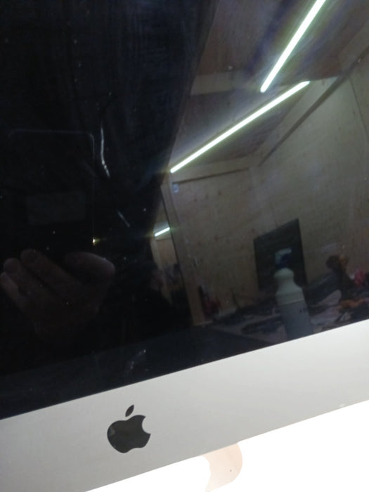 Apple iMac 21.5” (2017) A1418 Core i5-7500 3.40GHz 8GB RAM 1TB HDD
