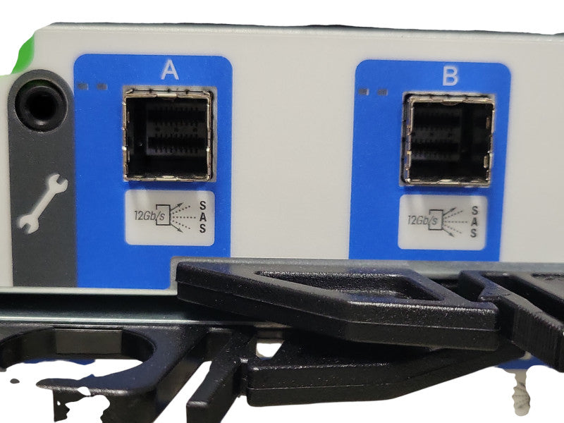 Lenovo 4587-HC1 Storage Expansion w/ 2x 12Gbps controllers, 2x PSU _