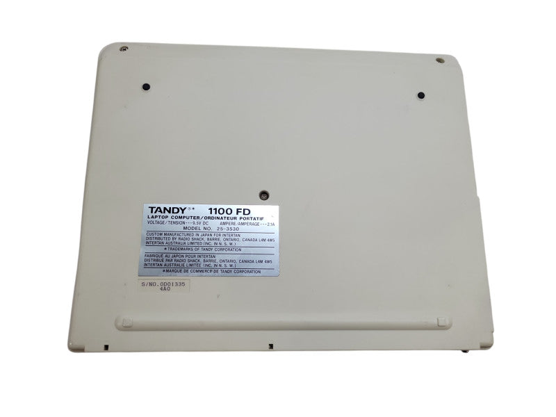 Tandy 1100 FD Portable Laptop Computer %