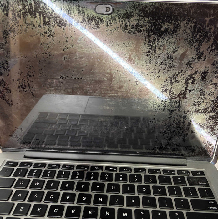 Apple MacBook Pro 15" Early 2015 i5-5287U 8GB RAM 512GB SSD READ!