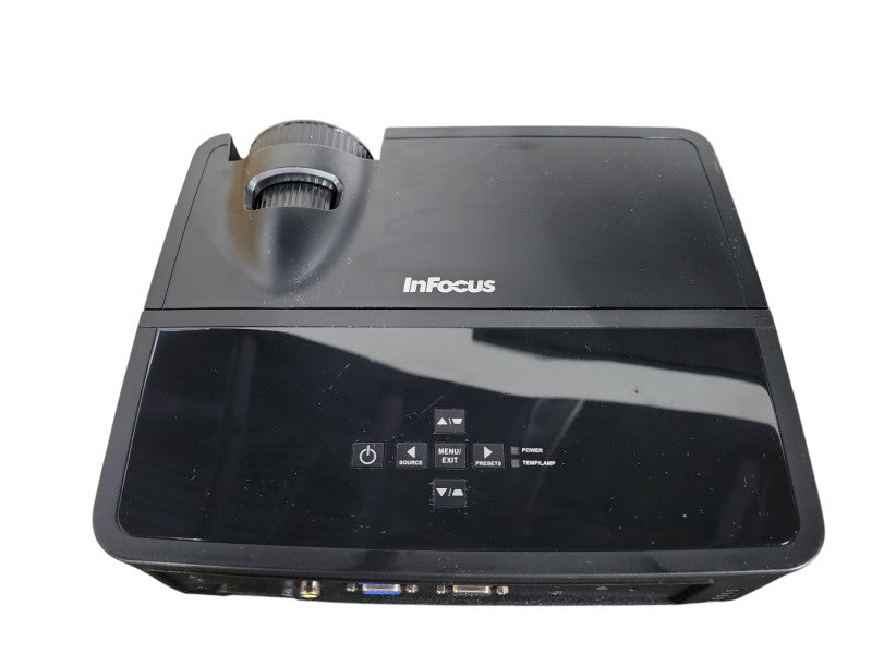 InFocus IN116 3D WXGA 2700 Lumens Portable 3000:1 DL Lamp Hours: 2552 !