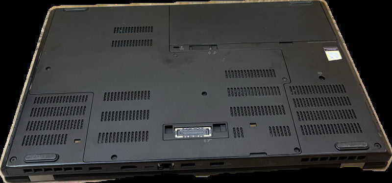 Lenovo ThinkPad P50 XEON E3-1505M v5 QUADRO M2000M 4GB GPU 32GB RAM 256SSD  Lap200