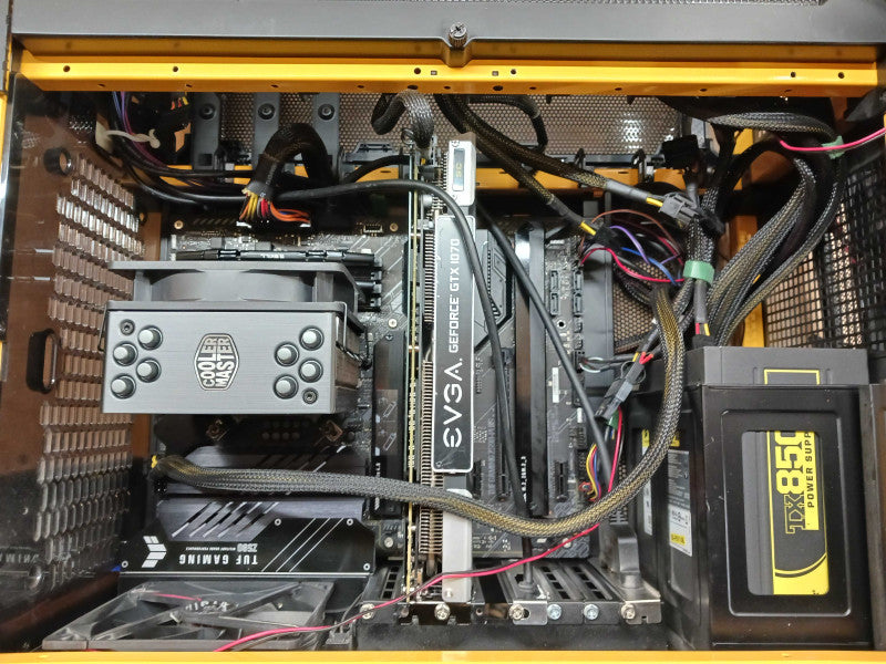 Antec Lanboy Air Asus TUF Gaming Z590-plus Intel i7-10700k EVGA GTX 1070