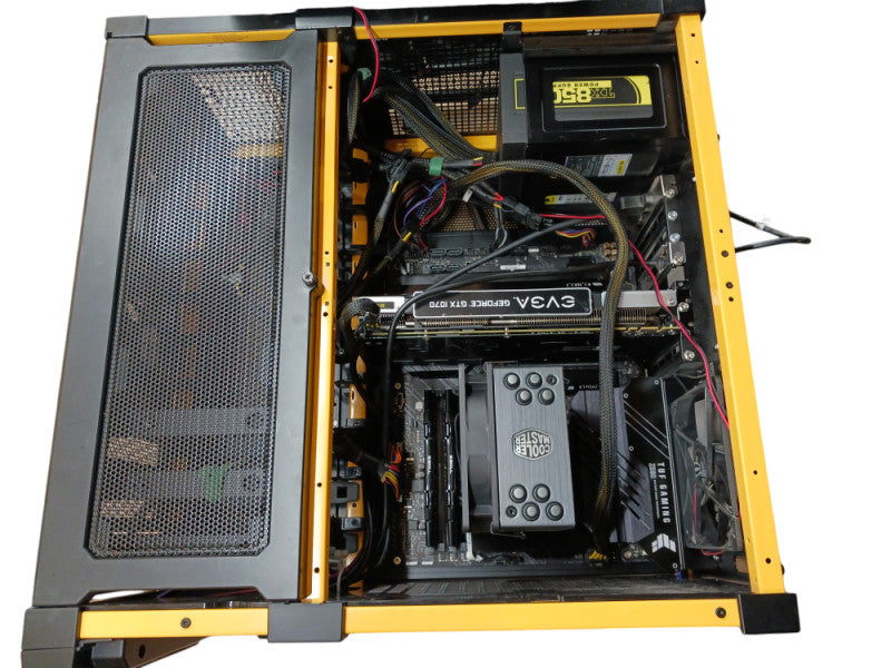 Antec Lanboy Air Asus TUF Gaming Z590-plus Intel i7-10700k EVGA GTX 1070