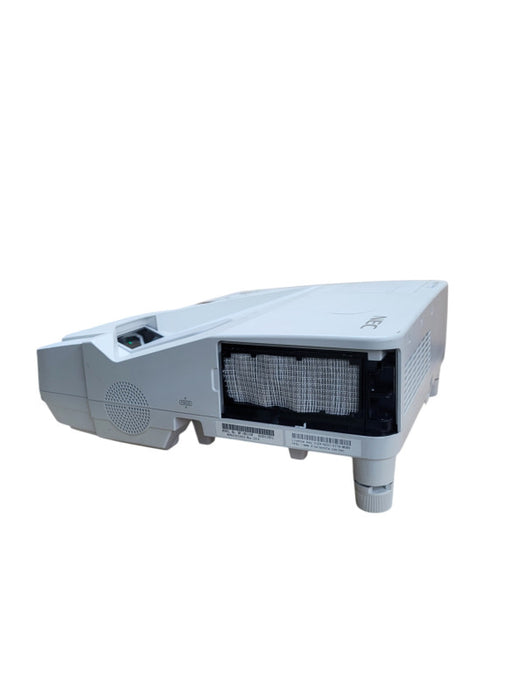 NEC UM330W 3300 lumens ultra short throw projector *READ*