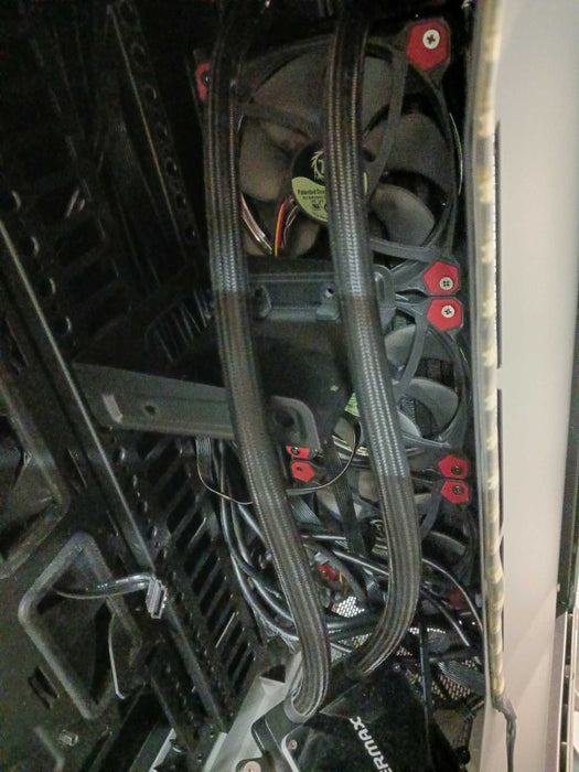 CyberPower PC Tower Case & Enermax 360mm AIO CPU Cooler