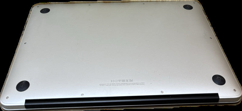 Apple MacBook Air  13" Early 2015 Core i7-5650U@2.2GHz 8GB RAM 256GB SSD