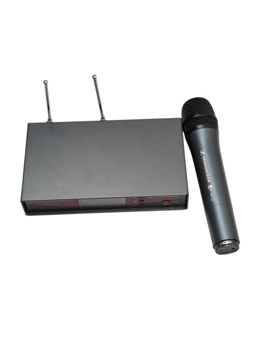 SENNHEISER True Diversity Wireless Receiver and Microphone ew100 G2  -