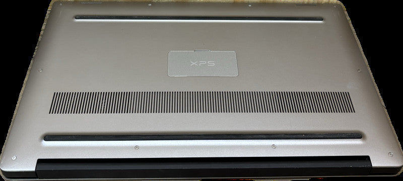 Dell XPS 15 9560 i7-7700HQ@2.8GHz GTX1050 4GB GPU 16GB RAM 256GB SSD  Lap200