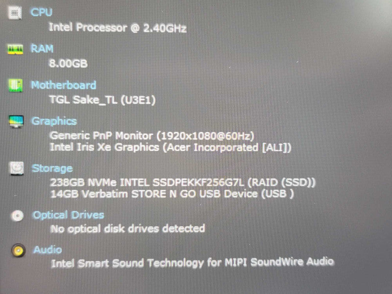 Acer Swift 3  i5-1135G7 8GB RAM 256GB SSD  β Lap200