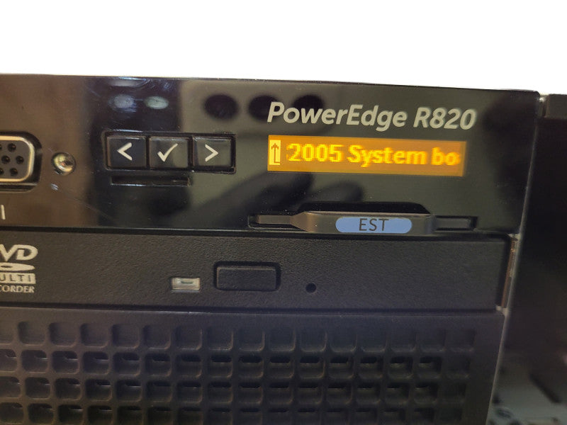DELL PowerEdge R820 16x 2.5" 4x E5-4620 0 No RAM/HDD READ  Q$