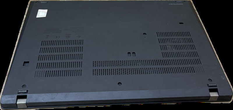 Lenovo ThinkPad P14s i7-1165G7@2.8 NVIDIA T500 4GB GPU 16GB RAM 256SSD READ  Lap200