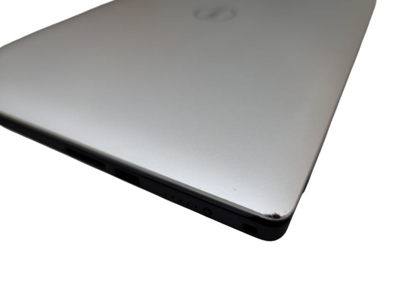 Dell Precision 5530 i7-8850H 32GB DDR4 Quadro P1000 256GB SSD  β Lap200