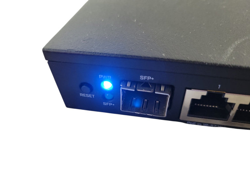 MikroTik RB4011iGS+RM 10-Port Gigabit + SFP+ 10G Rackmount Router !