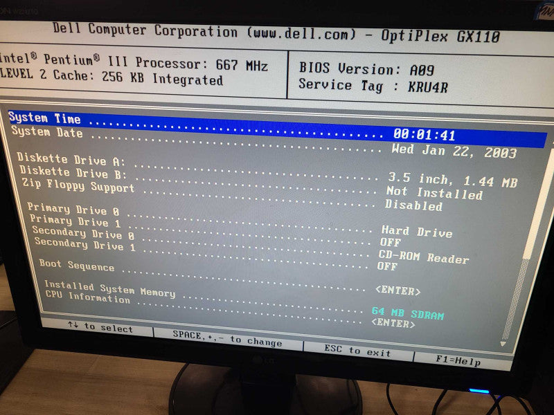 Dell Optiplex GX110 Pentium III 667Mhz 64MB RAM 20GB HDD, READ _