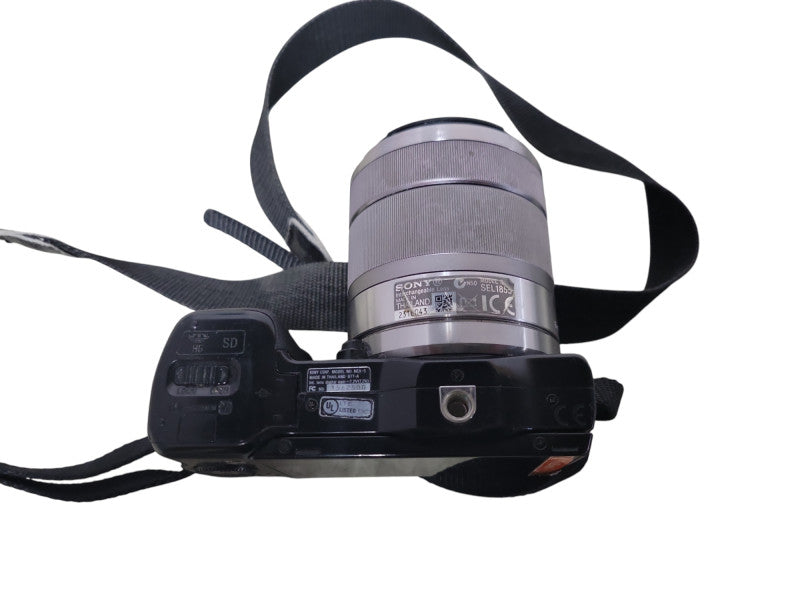 Sony Alpha NEX-5 14.2MP Digital Camera - (No battery) (No SD Card) _