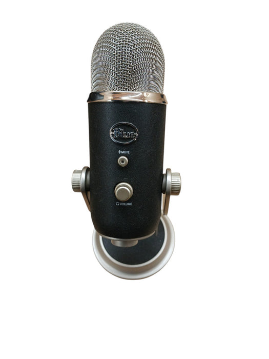 Blue Yeti Professional Multi-Pattern USB Condenser Microphone