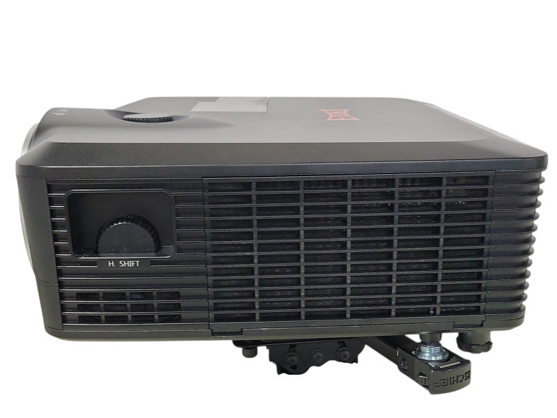 EIKI EK-600U Conference Projector 6000 lumens WUXGA w/ remote No Lens, READ _