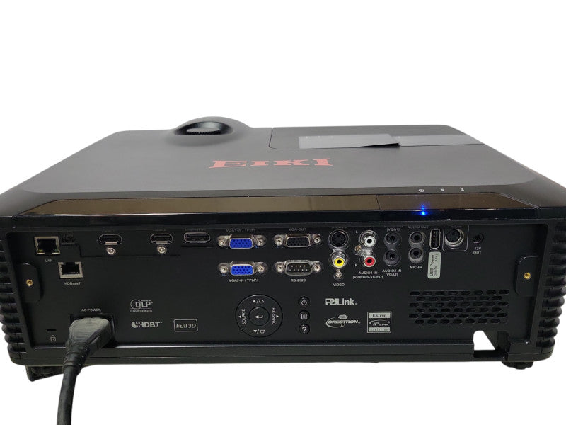 EIKI EK-600U Conference Projector 6000 lumens WUXGA w/ remote No Lens, READ _