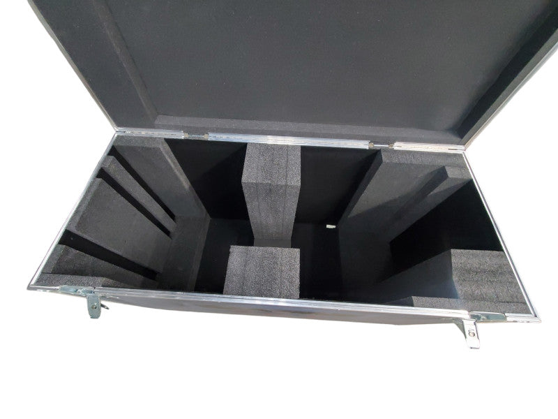 53.25in x 23in x 37.5in Equipment Road Case with Wheels