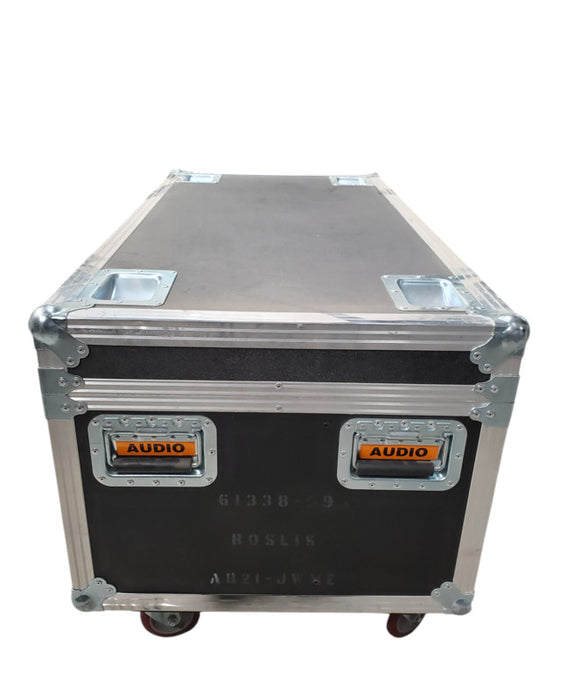 47in x 23in x 24in Equipment Road Case with Wheels Q