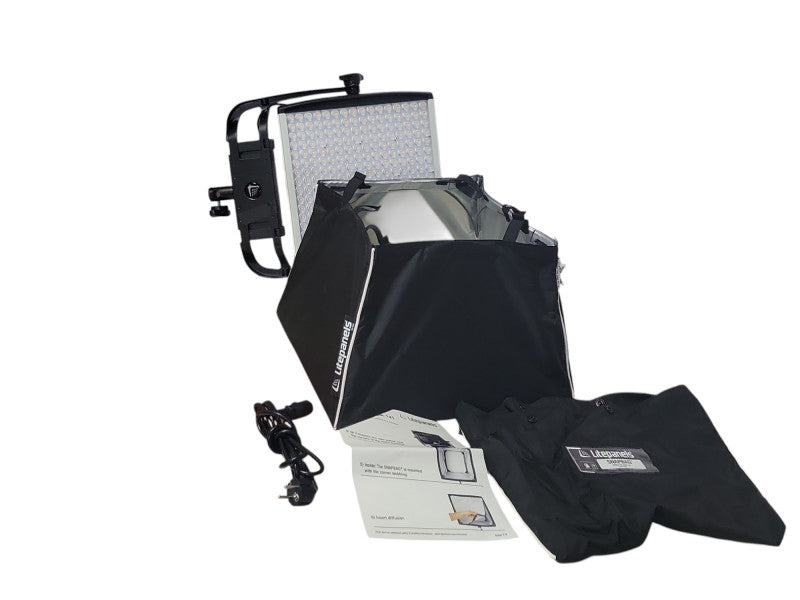 Litepanels Astra 6X Bi-Color 3200K-5600K LED Panel with hard case _
