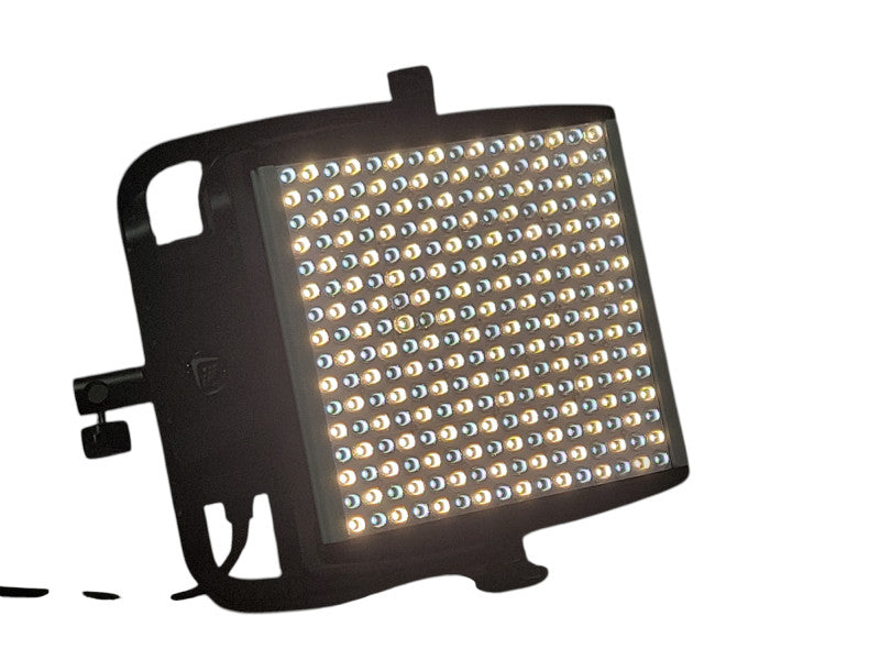 Litepanels Astra 6X Bi-Color 3200K-5600K LED Panel with hard case _