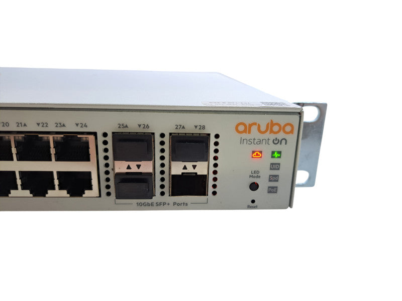 Aruba JL684A 1930 Switch 24-Port 1G Base-T Class 4 PoE 370W, 4x 10G SFP+