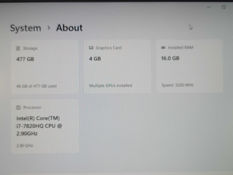 Dell Precisionm 5520 i7 7820HQ 16GB DDR4 GTX 512GB SSD Low Bat  β BudLap