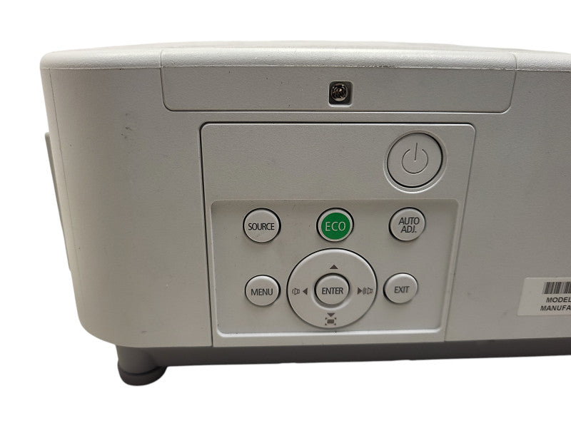 NEC Professional Video Projector (NP-P474U) READ $