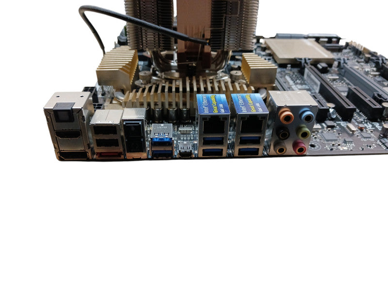 Asus Z97-WS Motherboard Intel Xeon E3-1220 V3 16GB RAM Noctua CPU Cooler