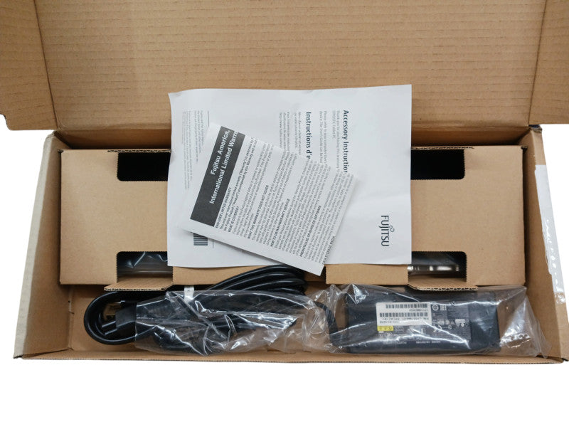 Fujitsu FPCPR231 CP662803 Docking Station Port Replicator Q