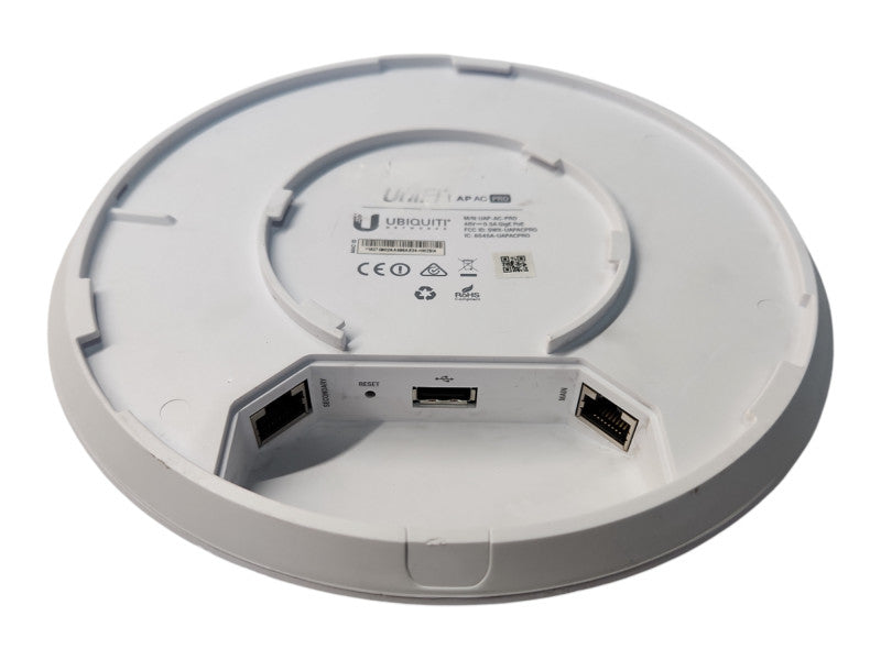 Ubiquiti UniFi AP AC PRO, UAP-AC-PRO, No mounting bracket
