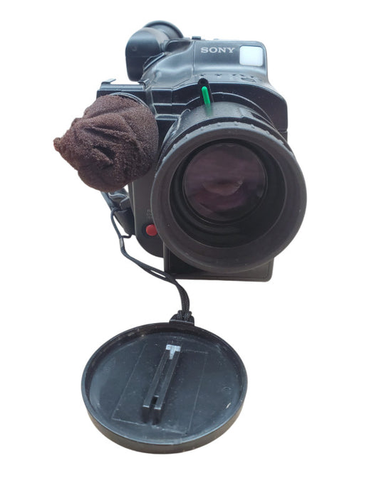 Sony Handycam CCD-F70 Video 8 Camcorder + Battery/Case *READ*