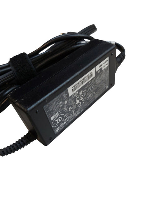 HP  65W |19.5 V | 3.33A  Round Fat Tip Power Adapter For Laptops Q