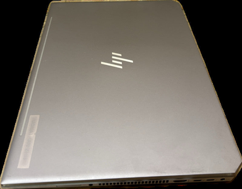 HP ZBook Studio G5 XEON E-2176M QUADRO P1000 4GB GPU 16GB 256SSD READ! Q Lap200