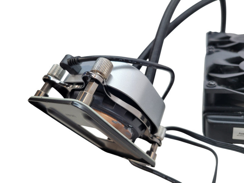 EVGA 240mm All-In-One RGB LED CPU Liquid Cooler - Black (400-HY-CL24-V1) %