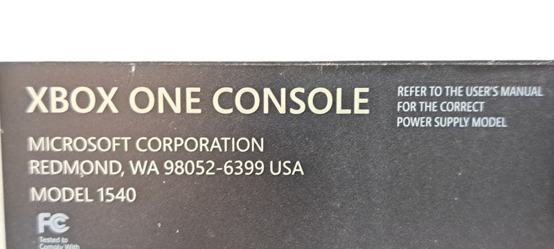 Microsoft Xbox One 1540 500GB Console W/ Controller| No Adapter Q