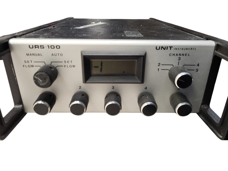 UNIT URS-100 UNIT INSTRUMENTS URS-100 MFC CONTROLLER READ $