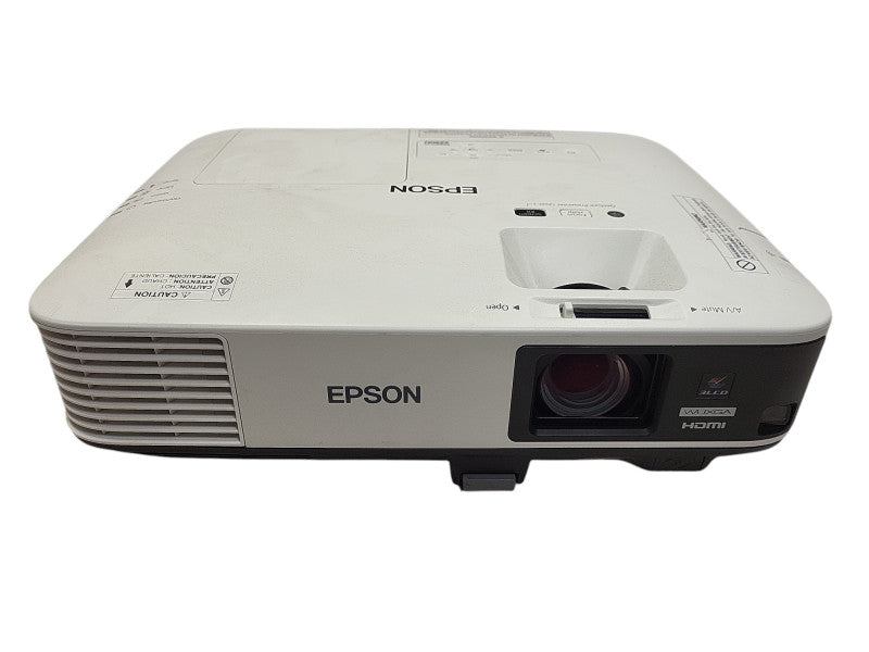 Epson PowerLite 2250U 3LCD Projector 5000 Lumens 1920x1200 677 Hours READ $