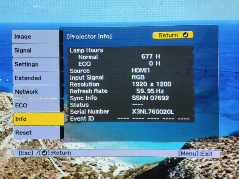 Epson PowerLite 2250U 3LCD Projector 5000 Lumens 1920x1200 677 Hours READ $