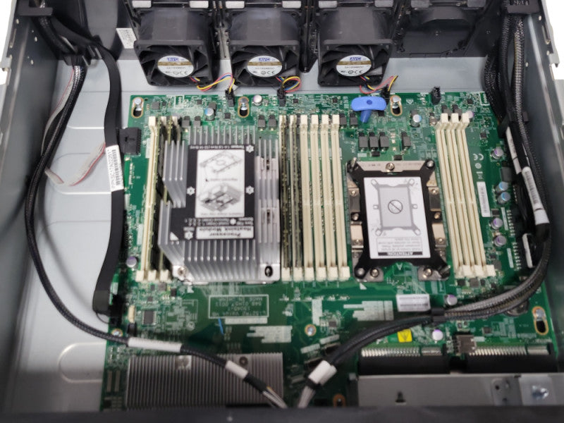 Lenovo TS SR550 1x Xeon Bronze 3104 1.70GHz 64GB, 930-16i, 4x 12TB SAS HDDs _