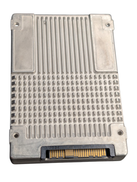 Intel PCIe NVME SSD DC P4500 Series U.2 4TB SSDPE2KX040T7  -